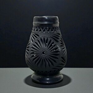 🔥 Vintage Black Clay Openwork Luminary 🔥